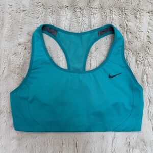 Nike Women's Aqua Sports Bra